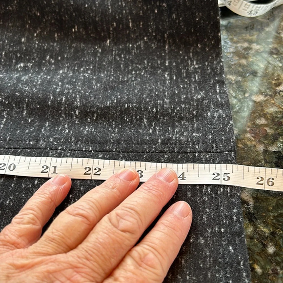 J Jill Wearever Collection heathered grey v neck tunic top. Large petite. - Picture 7 of 8